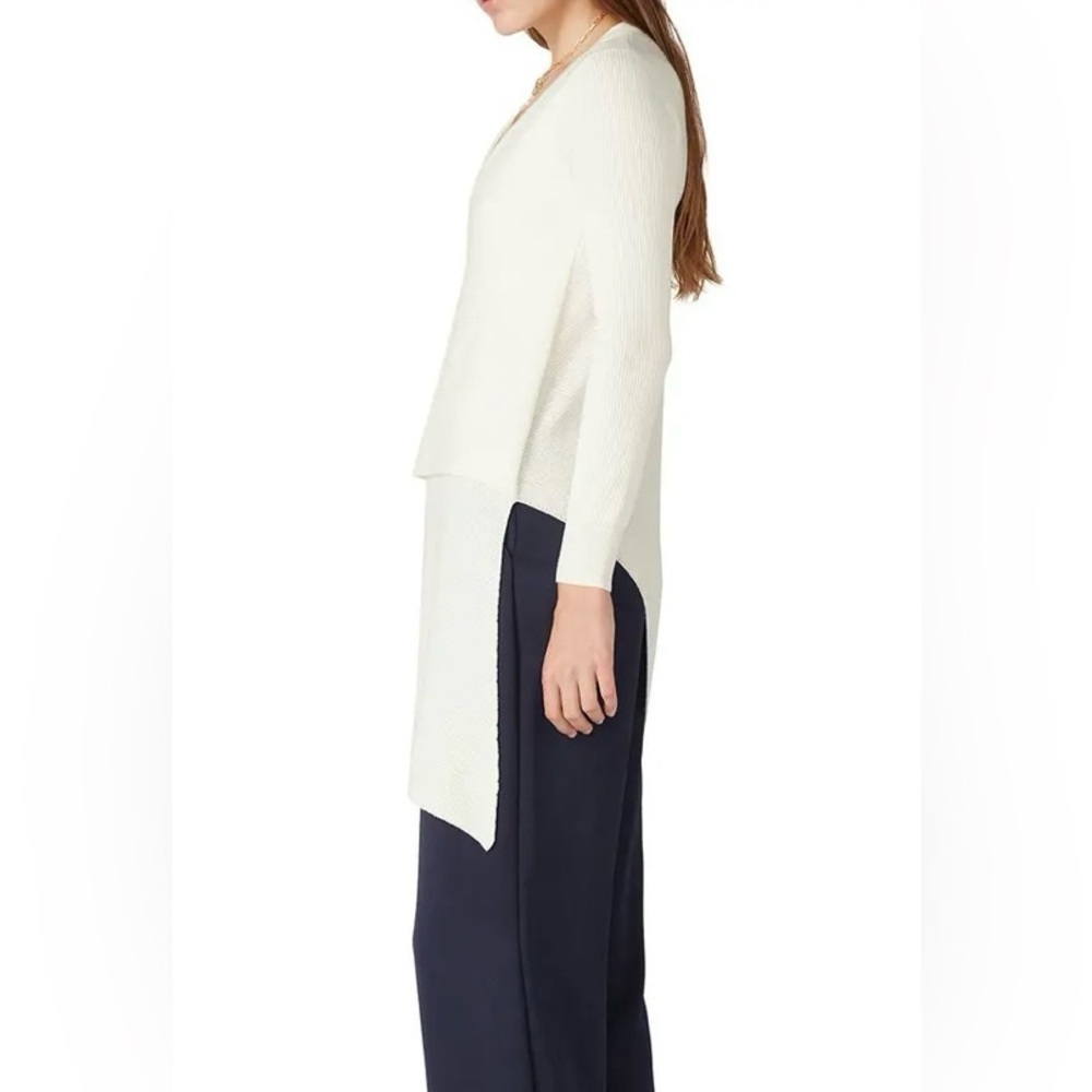 Derek Lam Collective Asymmetrical White V-Neck Sweater Sz-XSmall - Picture 3 of 6